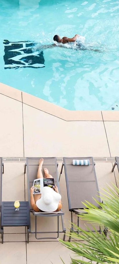 pool of The Whitehall Houston