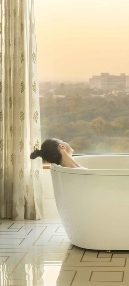 luxury hotel bathroom of The Oberoi, New Delhi