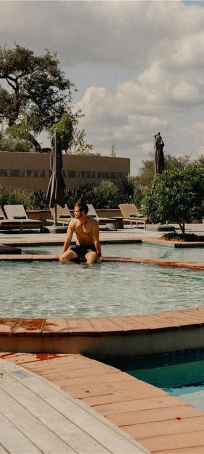 thepool area of the Radisson Safari Hotel Hoedspruit in South Africa