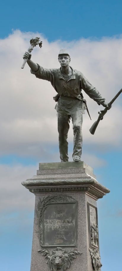 Statue of Juan Santamaría