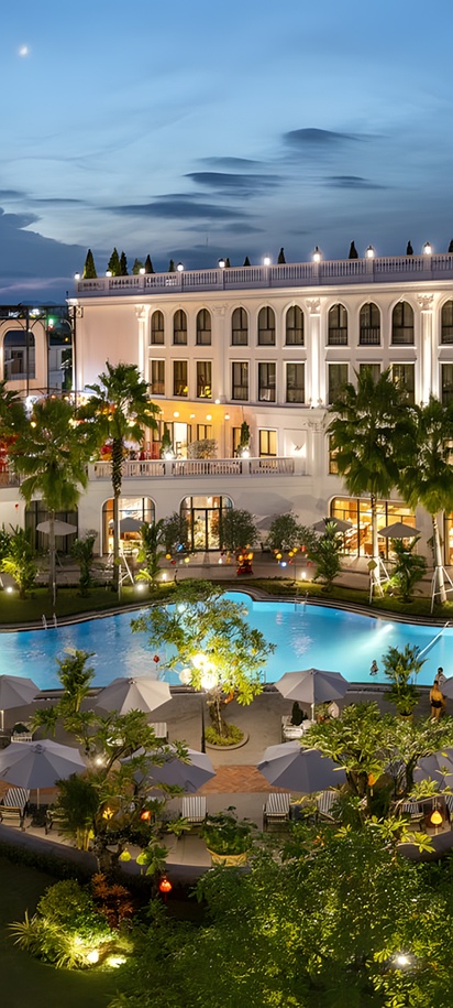 Silk Path Grand Hue Hotel full exterior view
