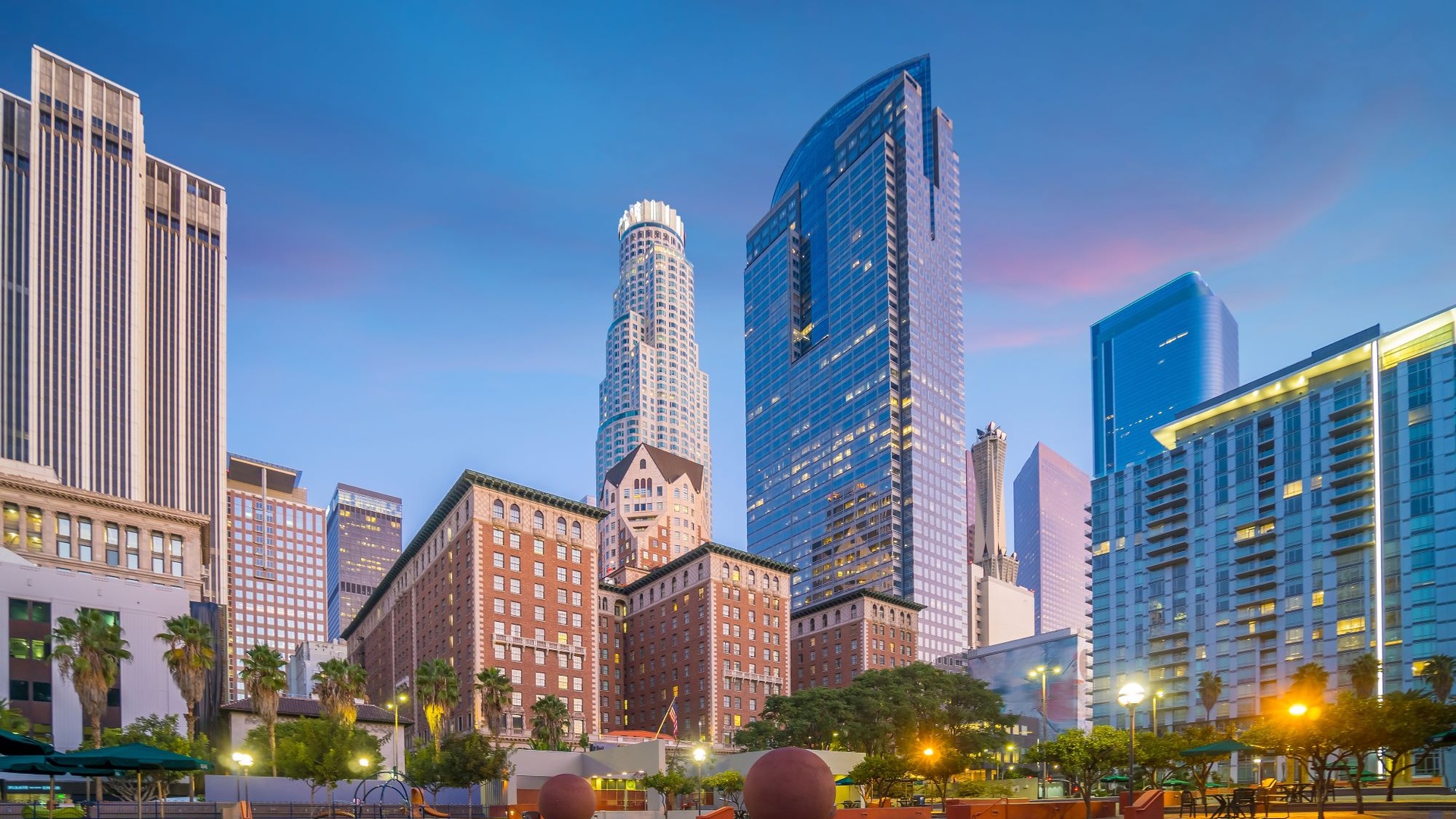 downtown Los Angeles skyline