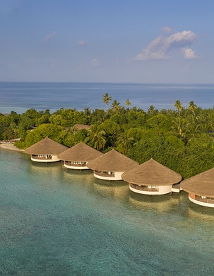 Anantara The Palm full exterior view