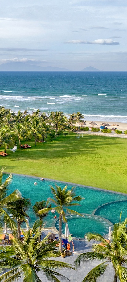 Relaxing Vietnam image 11