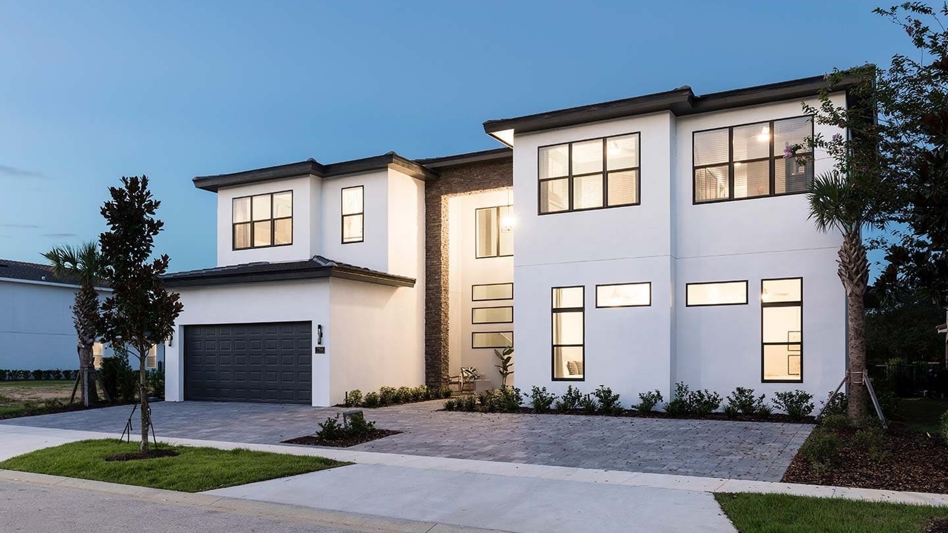Modern house located in Florida