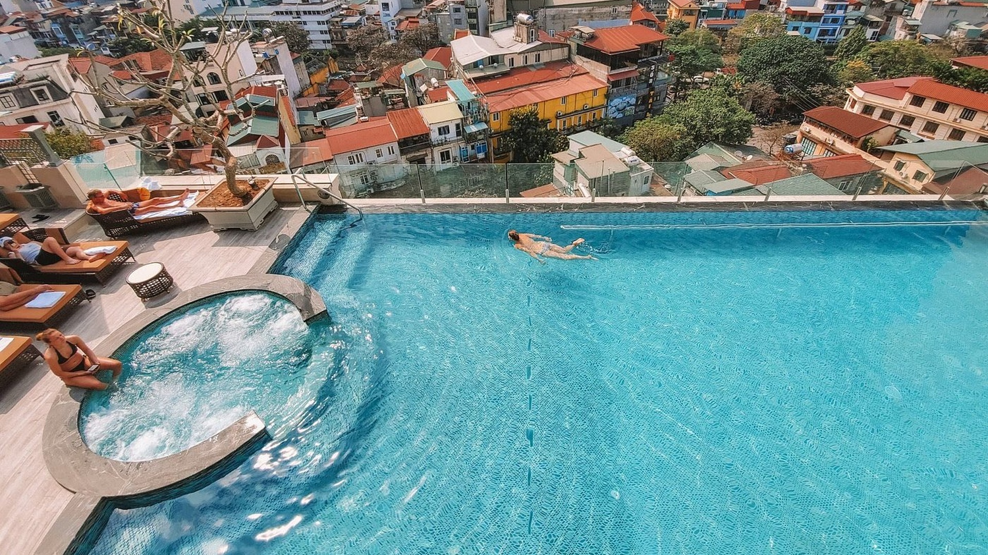 outdoor infinity pool at the Peridot Grand Luxury Boutique Hotel in Hanoi, Vietnam