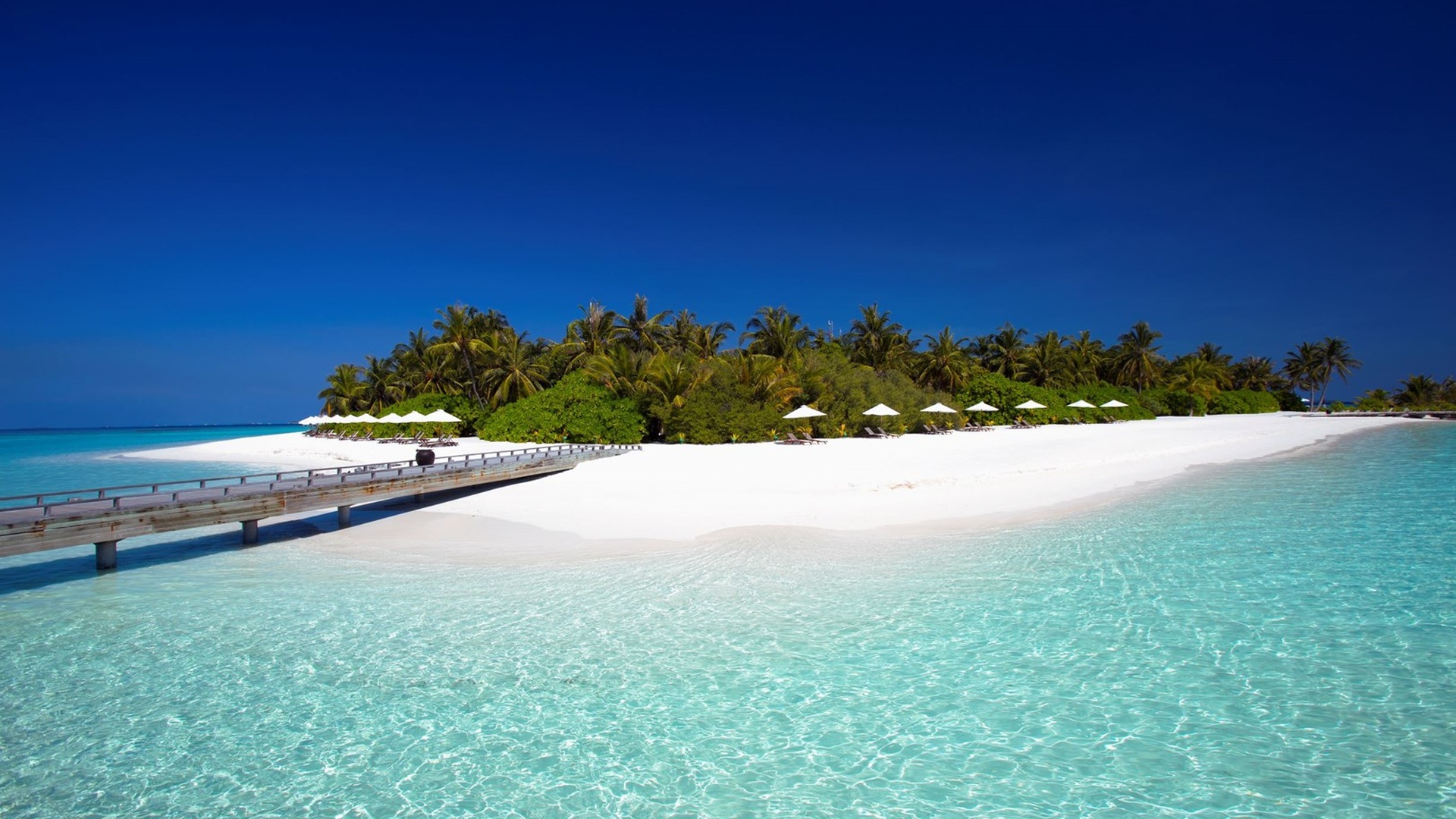 Overwater Villas at Velassaru Maldives