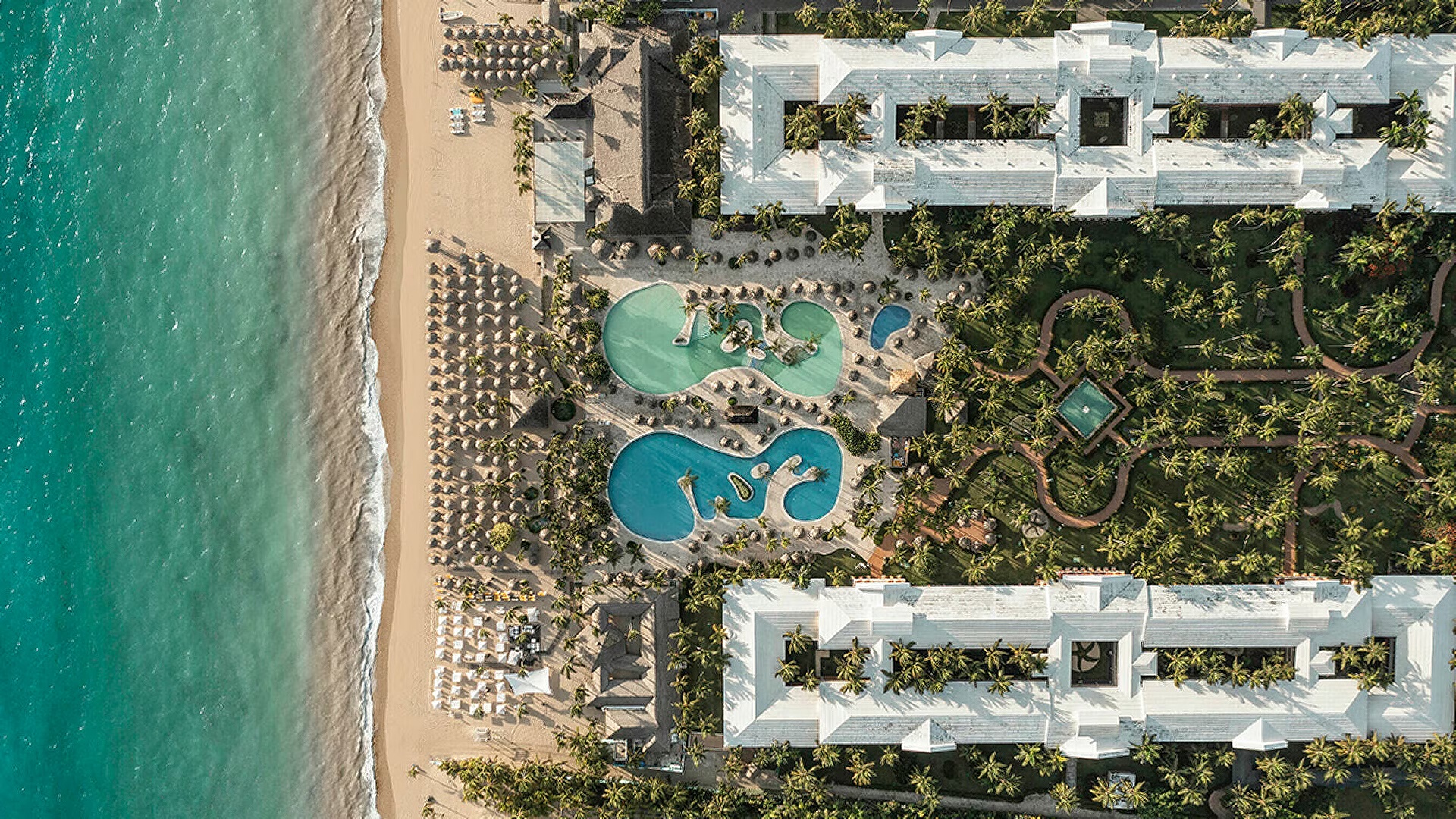 the Iberostar Waves Punta Cana and Iberostar Waves Dominicana resorts located on Bávaro Beach in Punta Cana