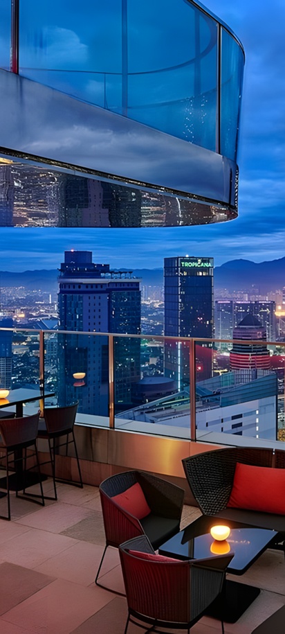 Sky51 rooftop bar at the EQ Hotel