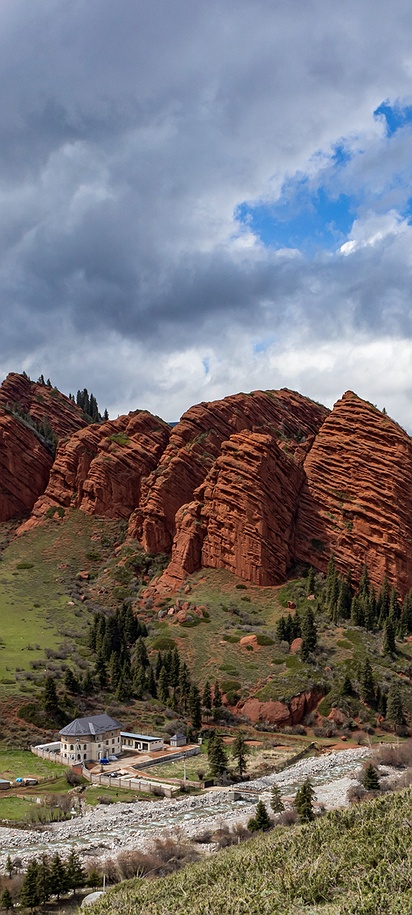 the Jeti-Ögüz Rocks, also known as the "Seven Bulls," a famous landmark located in the Issyk-Kul Region of Kyrgyzstan
