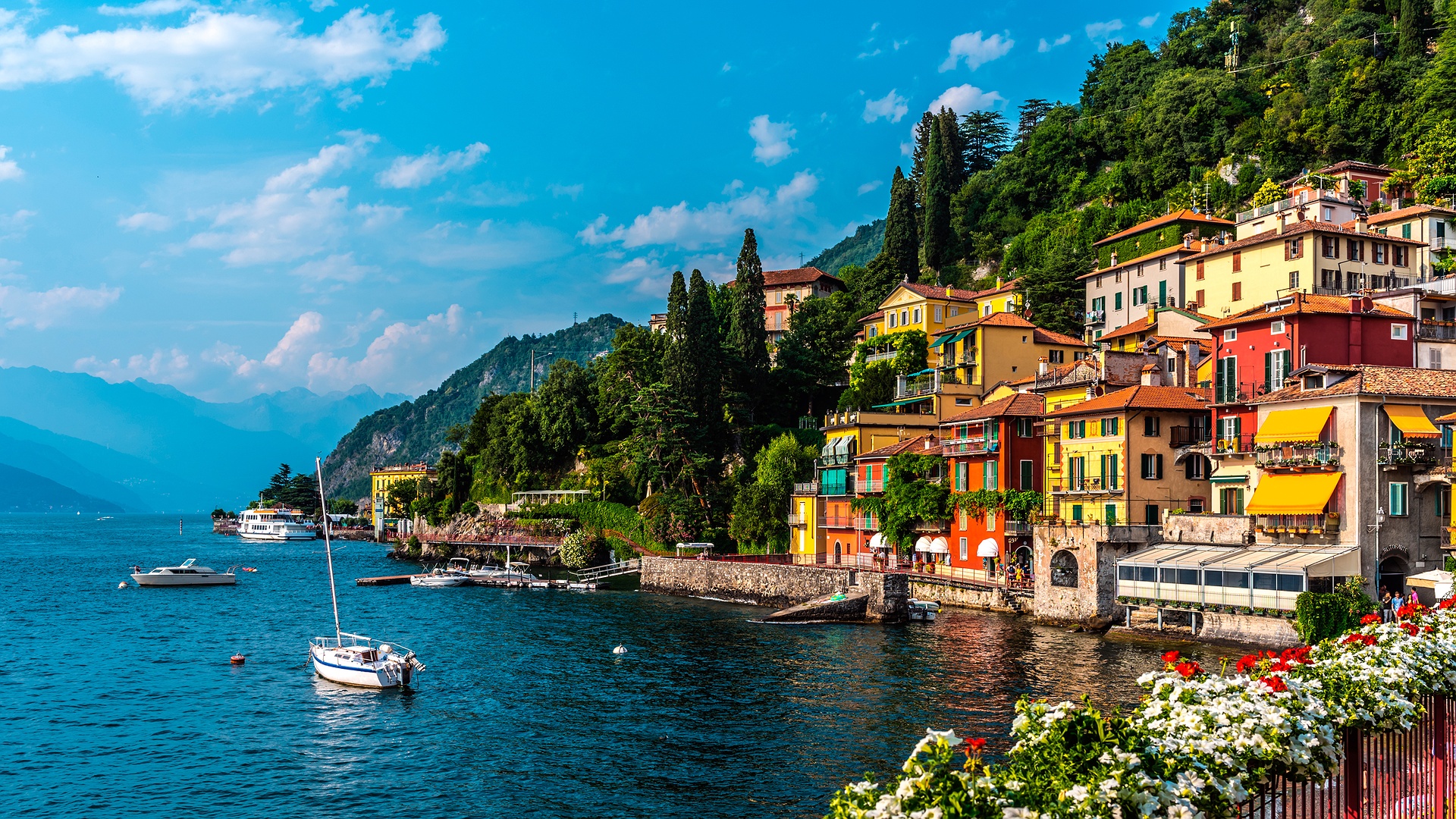 scenic view of Lake Como in Italy
