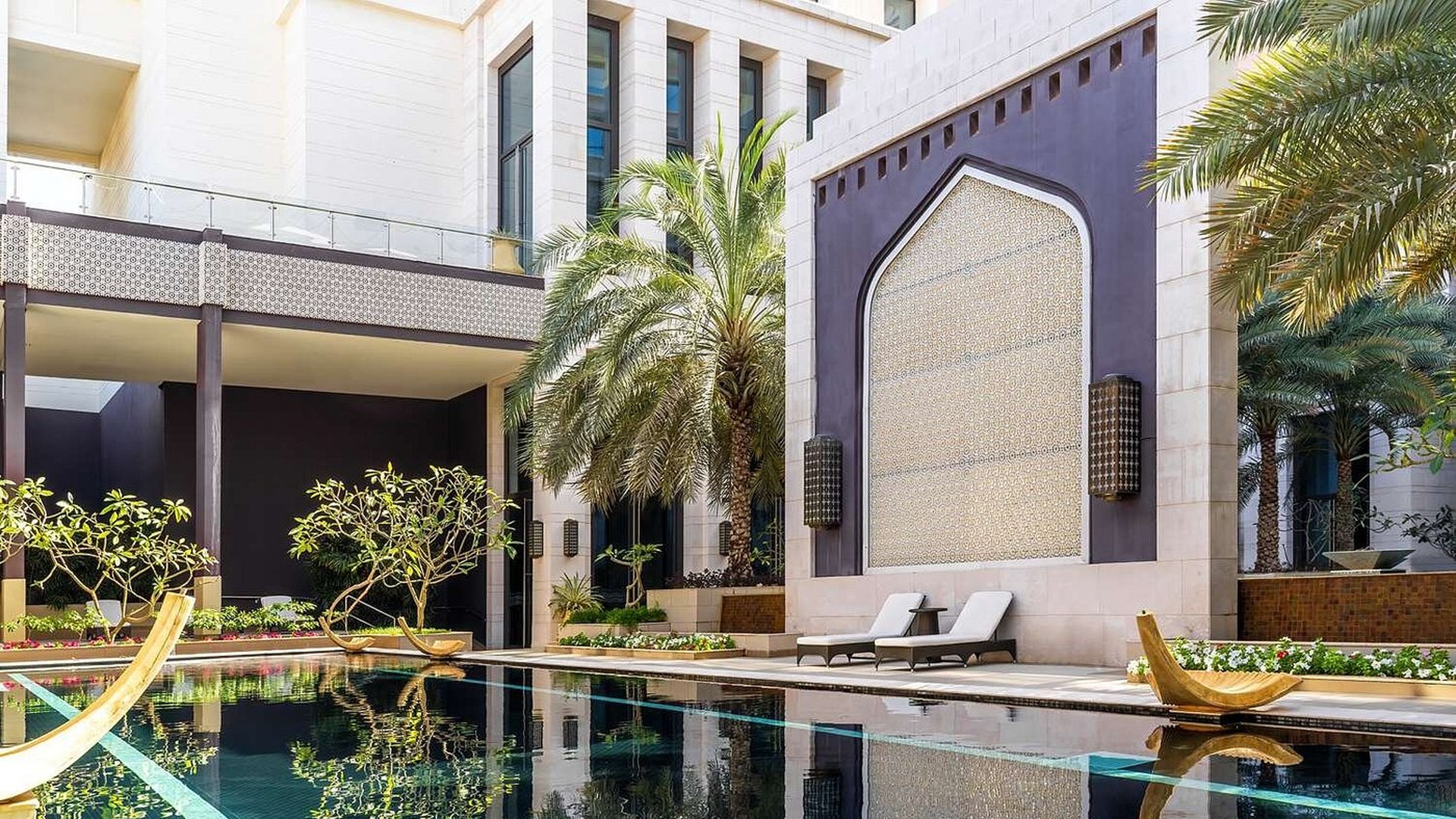 pool area of the Radisson Collection Muscat, Hormuz Grand hotel