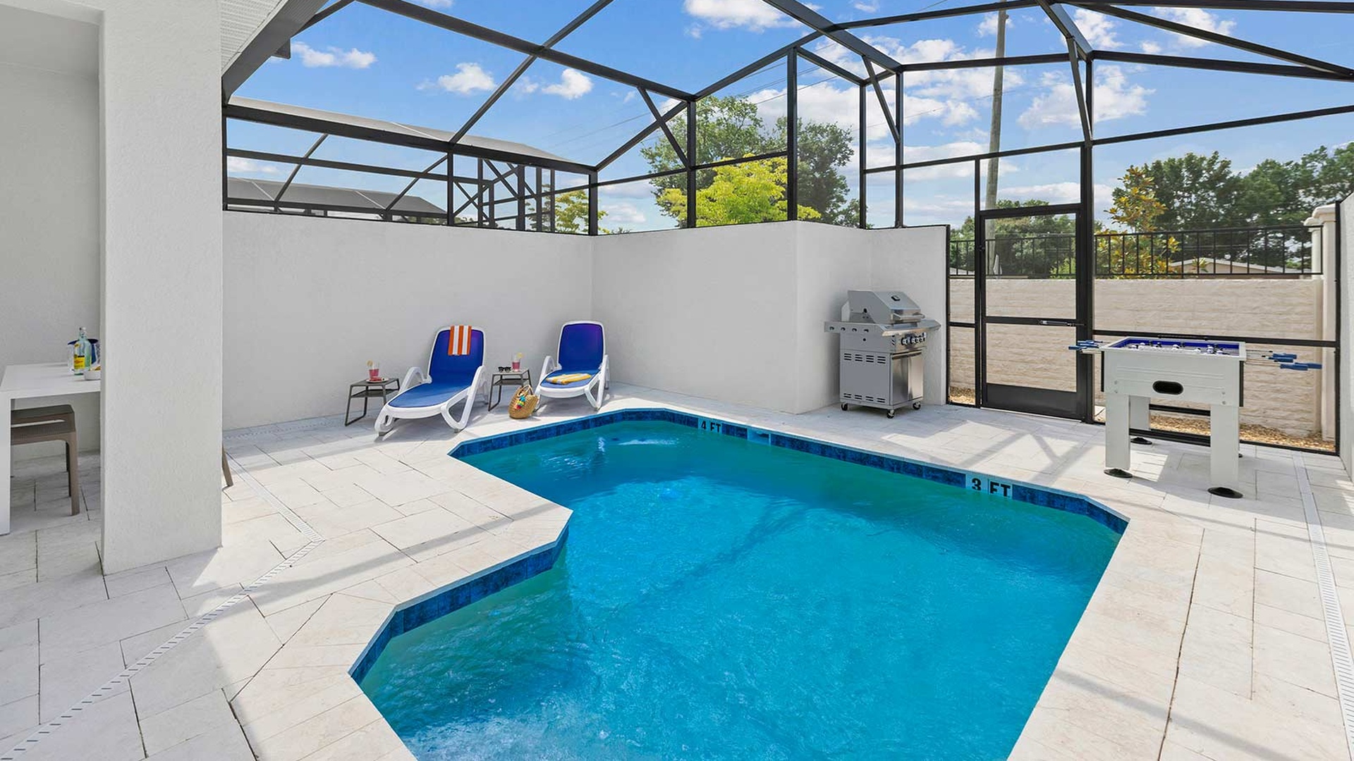 Private swimming pool area in Orlando, Florida