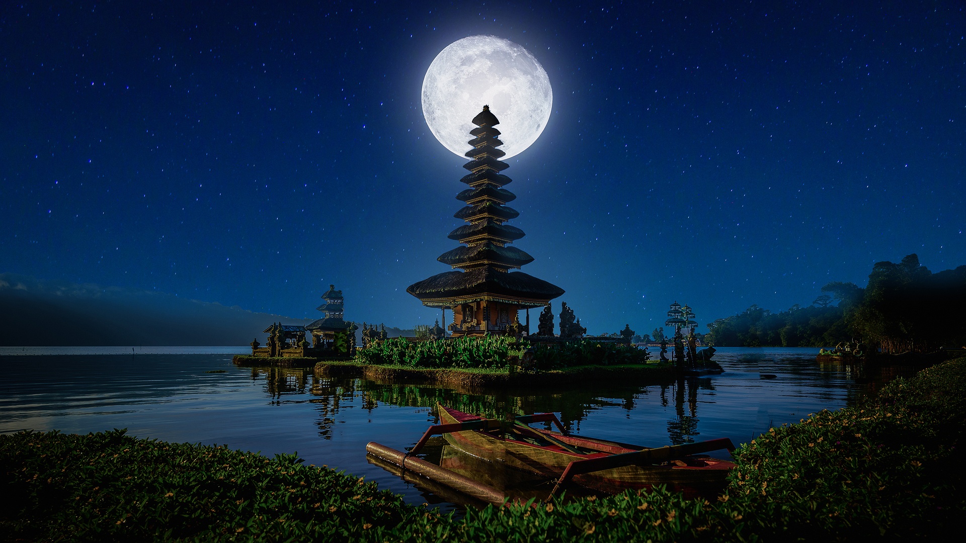 iconic Pura Ulun Danu Bratan temple, Bali