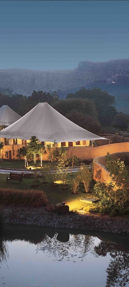 The Oberoi Vanyavilas Wildlife Resort