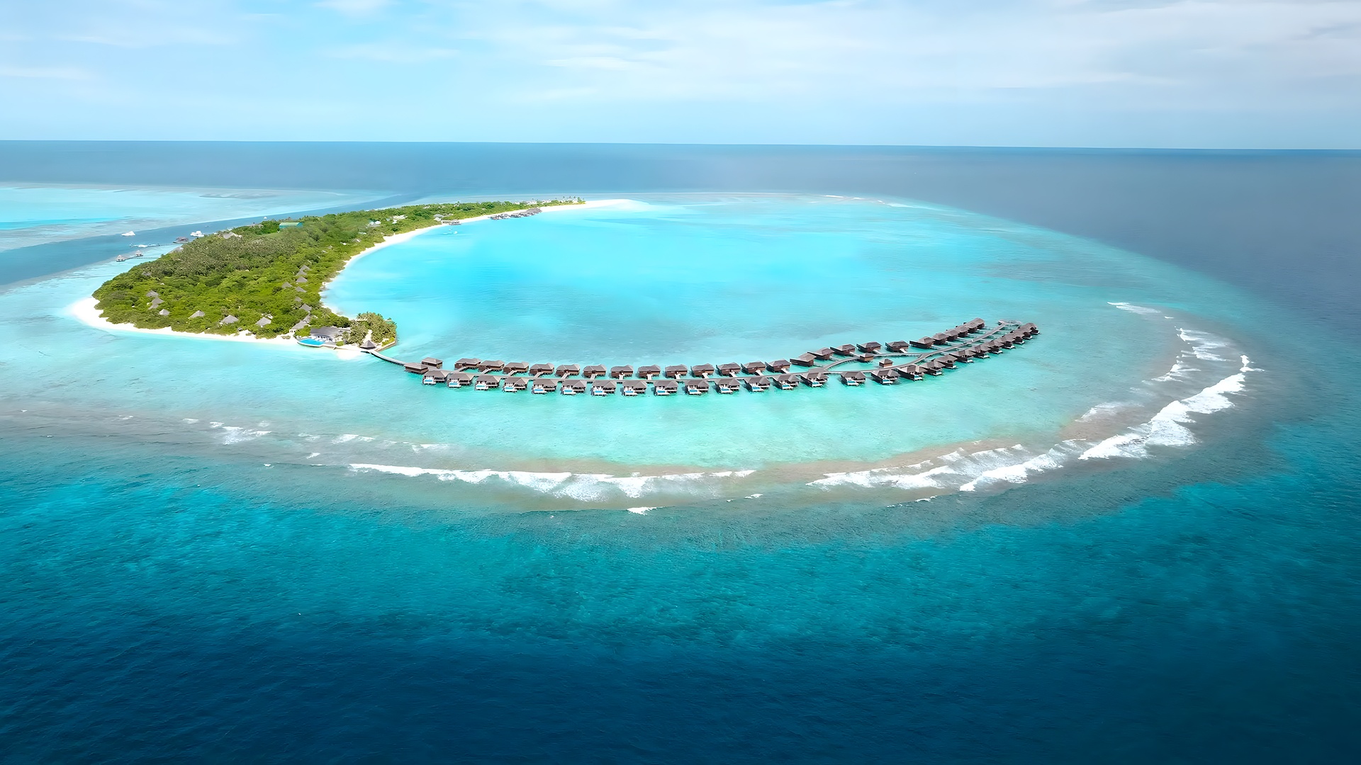 aerial view of Hideaway Beach Resort 