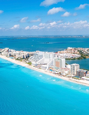 beautiful beach scene Cancun