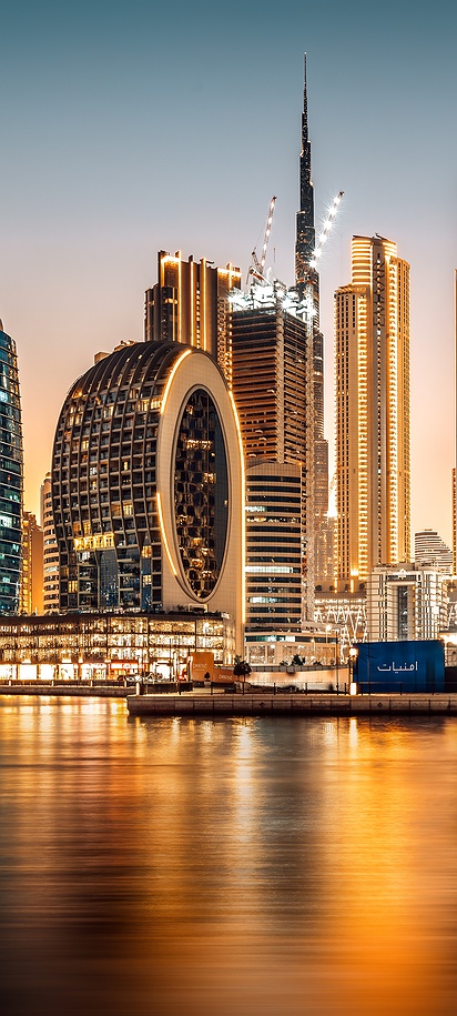 Night view of Dubai skyline
