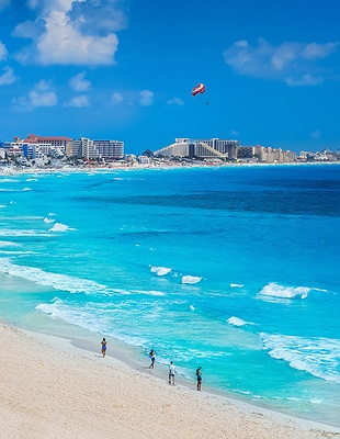 beautiful beach scene Cancun
