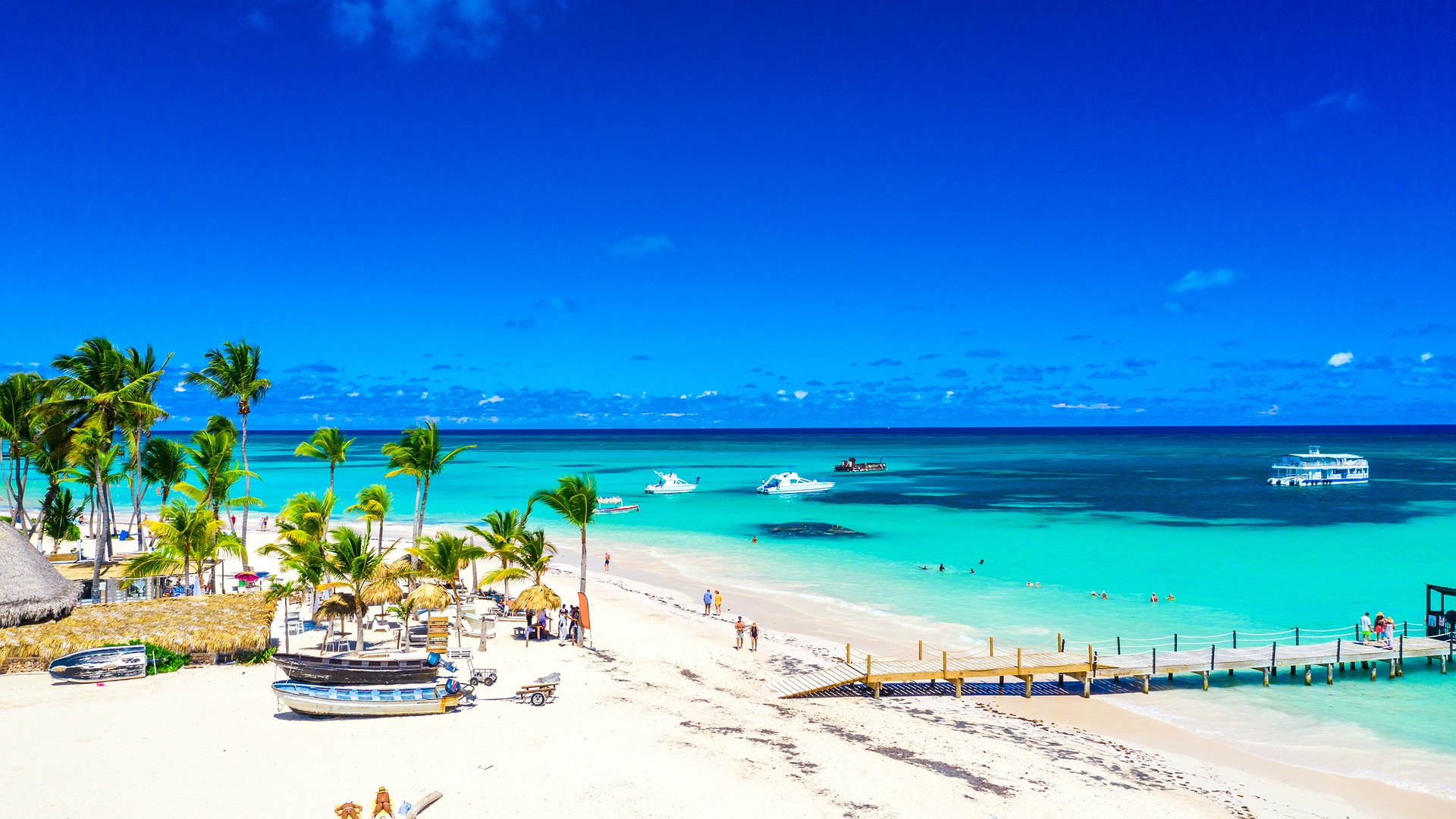 Ocean El Faro beach aerial view