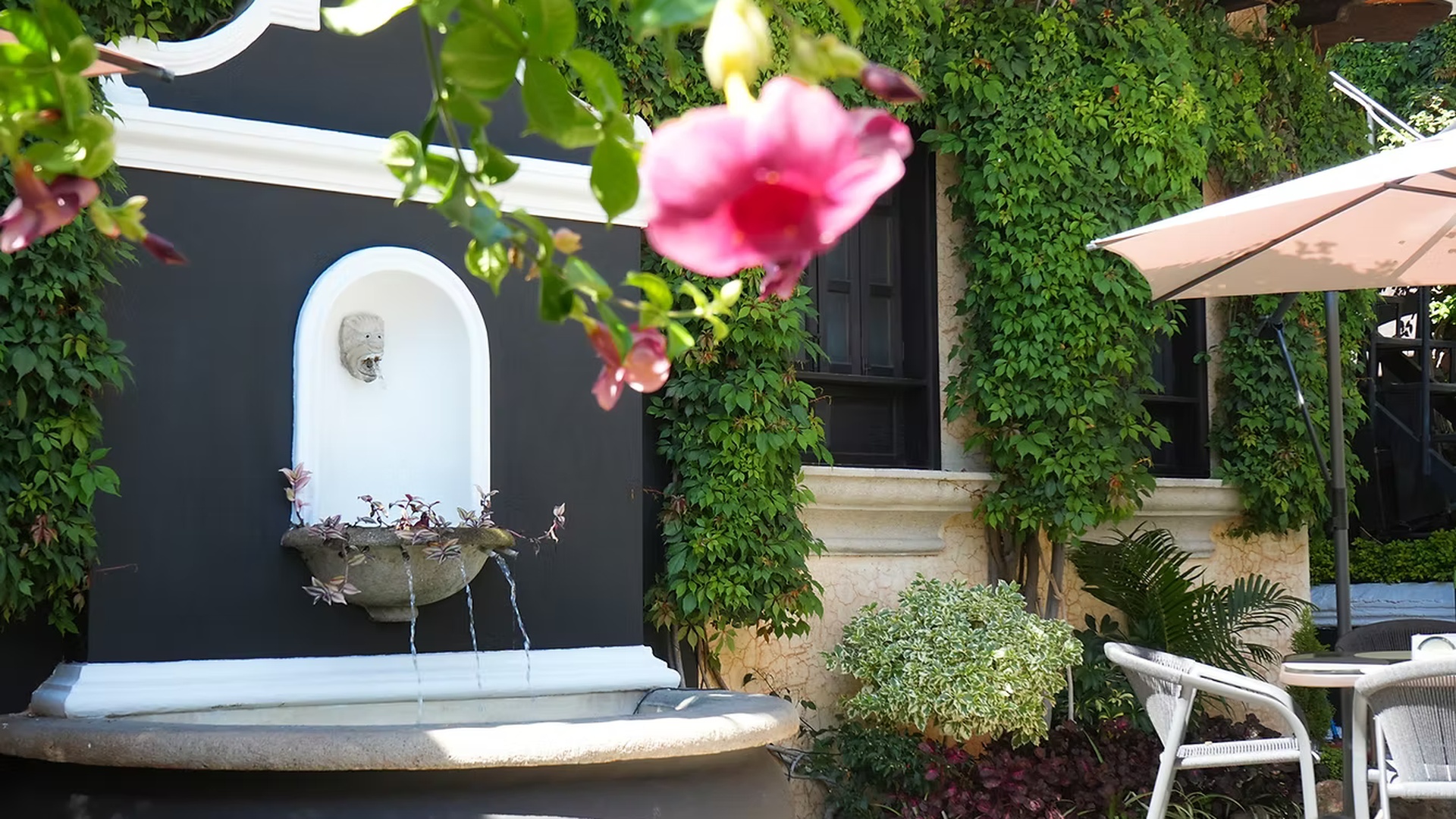 the outdoor amenities of the X'tan Ha Resort in Belize