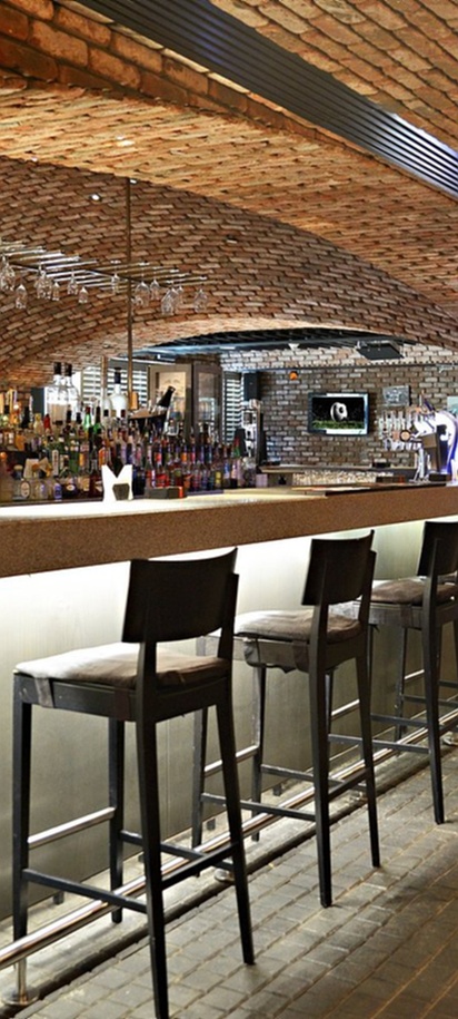 Yas island rotana bar
