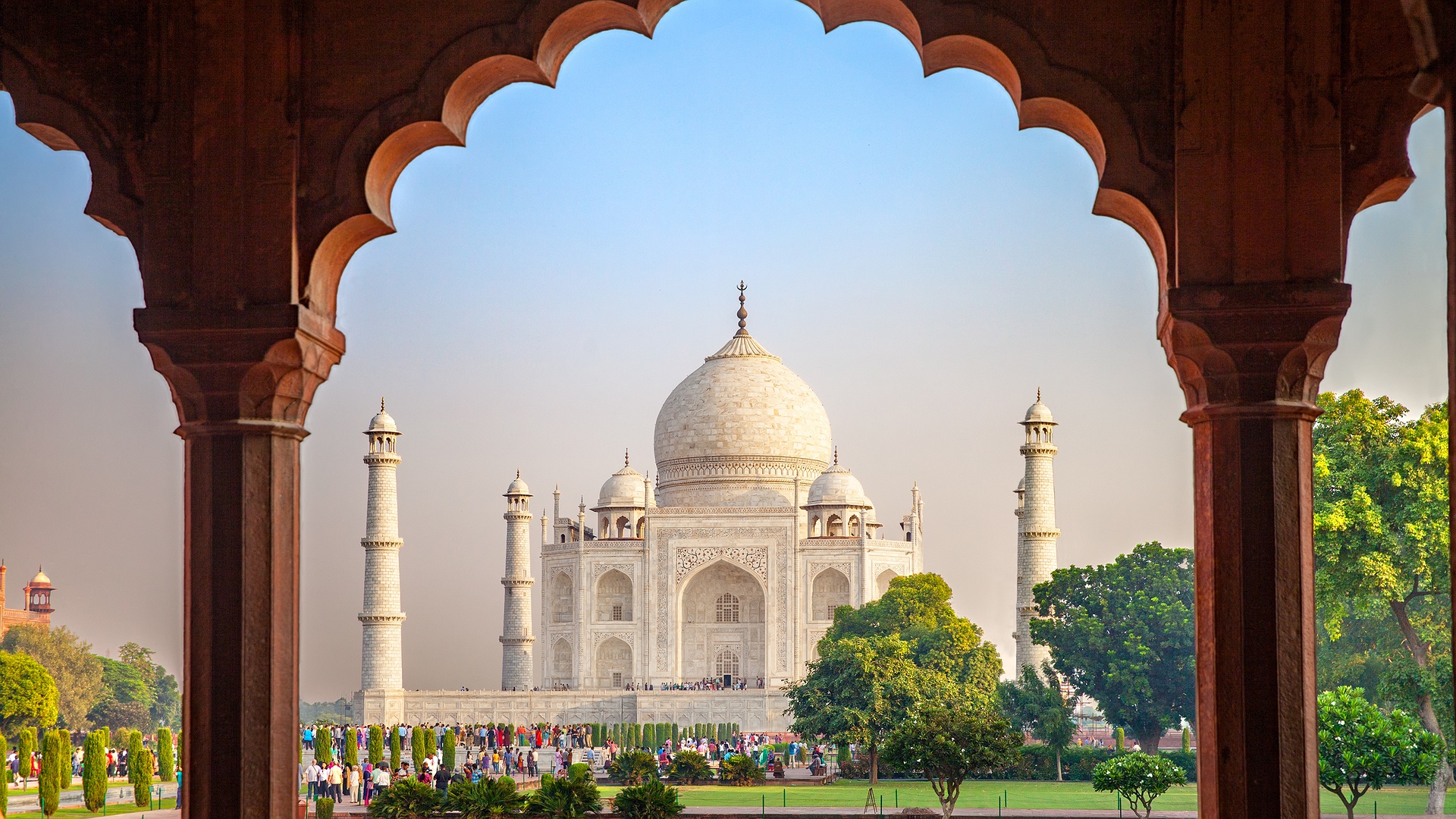 Beautiful Taj Mahal in Agra, India