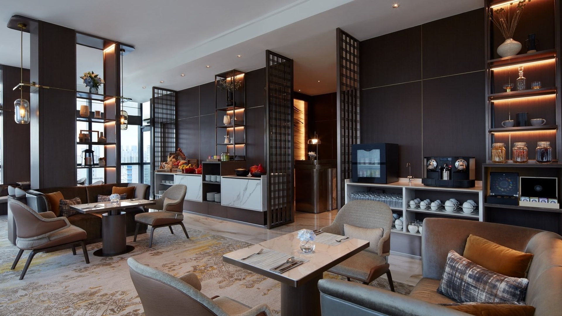 the interior of the Momentus Club Lounge at the Momentus Hotel Alexandra in Singapore