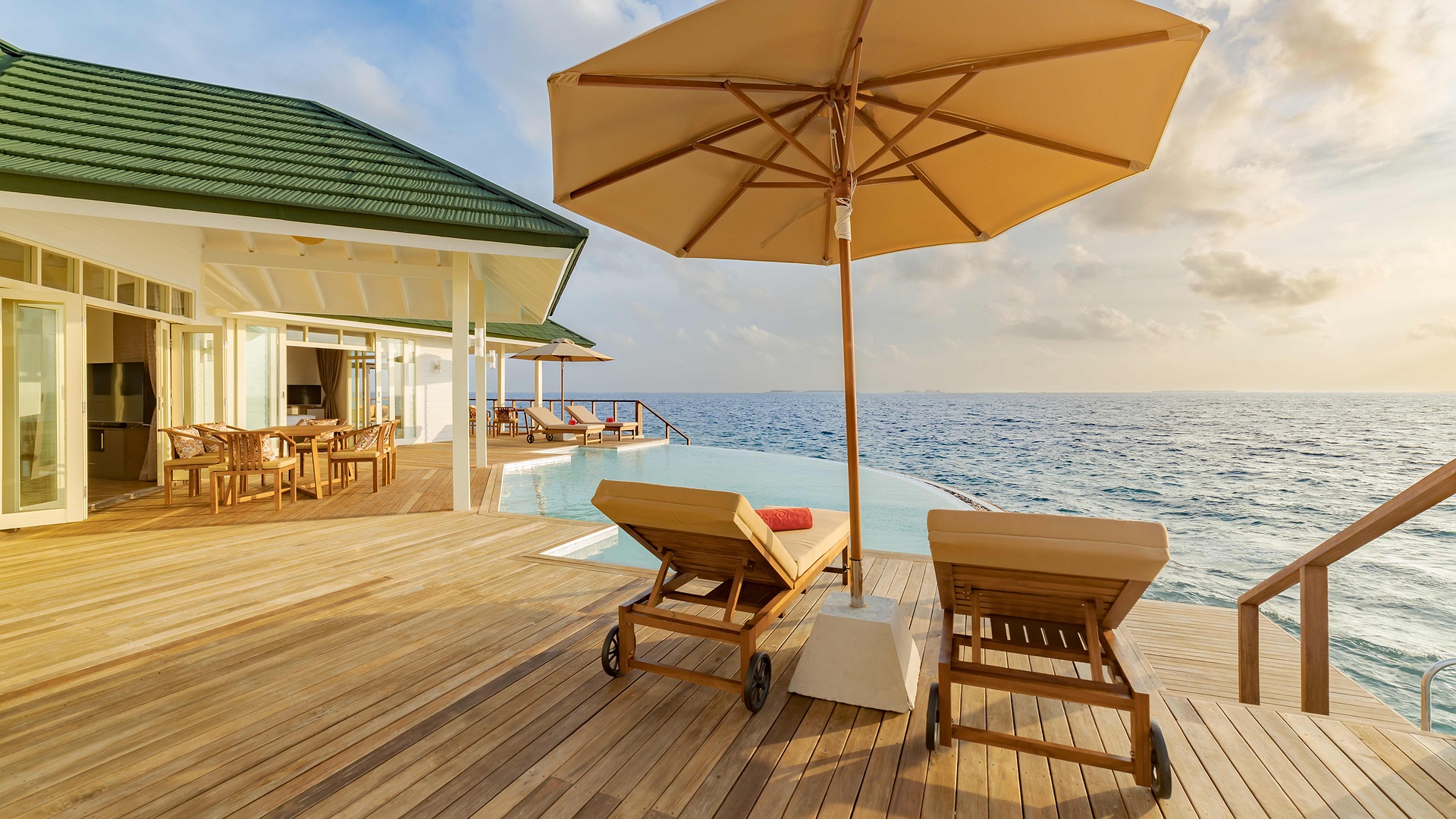 Siyam World Maldives all-inclusive resort
