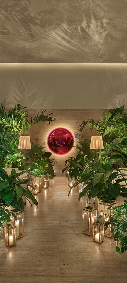 the lobby entrance of The Tampa EDITION hotel in Tampa, Florida