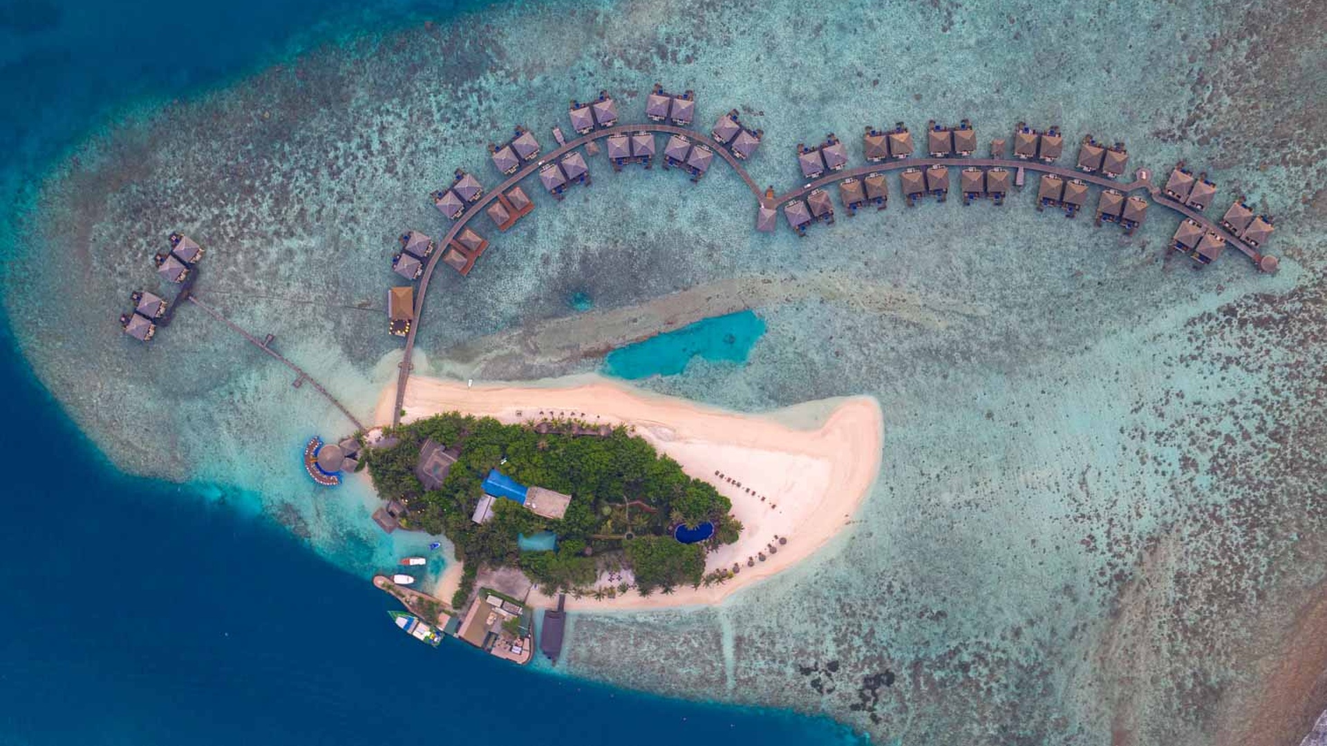 Aerial view of Adaaran Prestige Vadoo