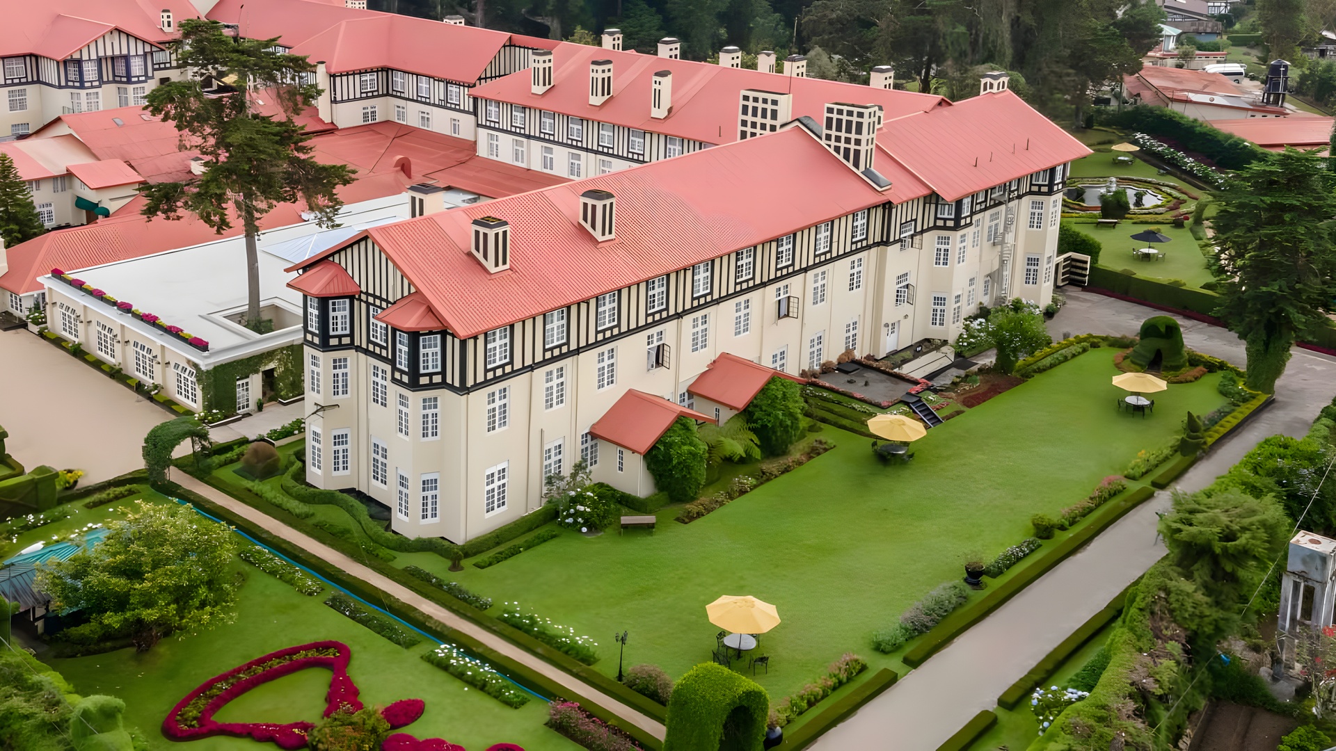Grand Hotel in Nuwara Eliya, Sri Lanka