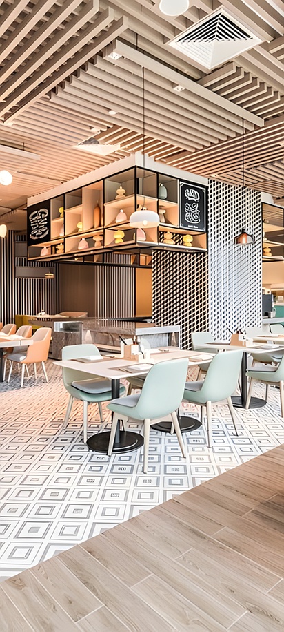 the interior dining area of the Holiday Inn Xi'an Chanba hotel in China