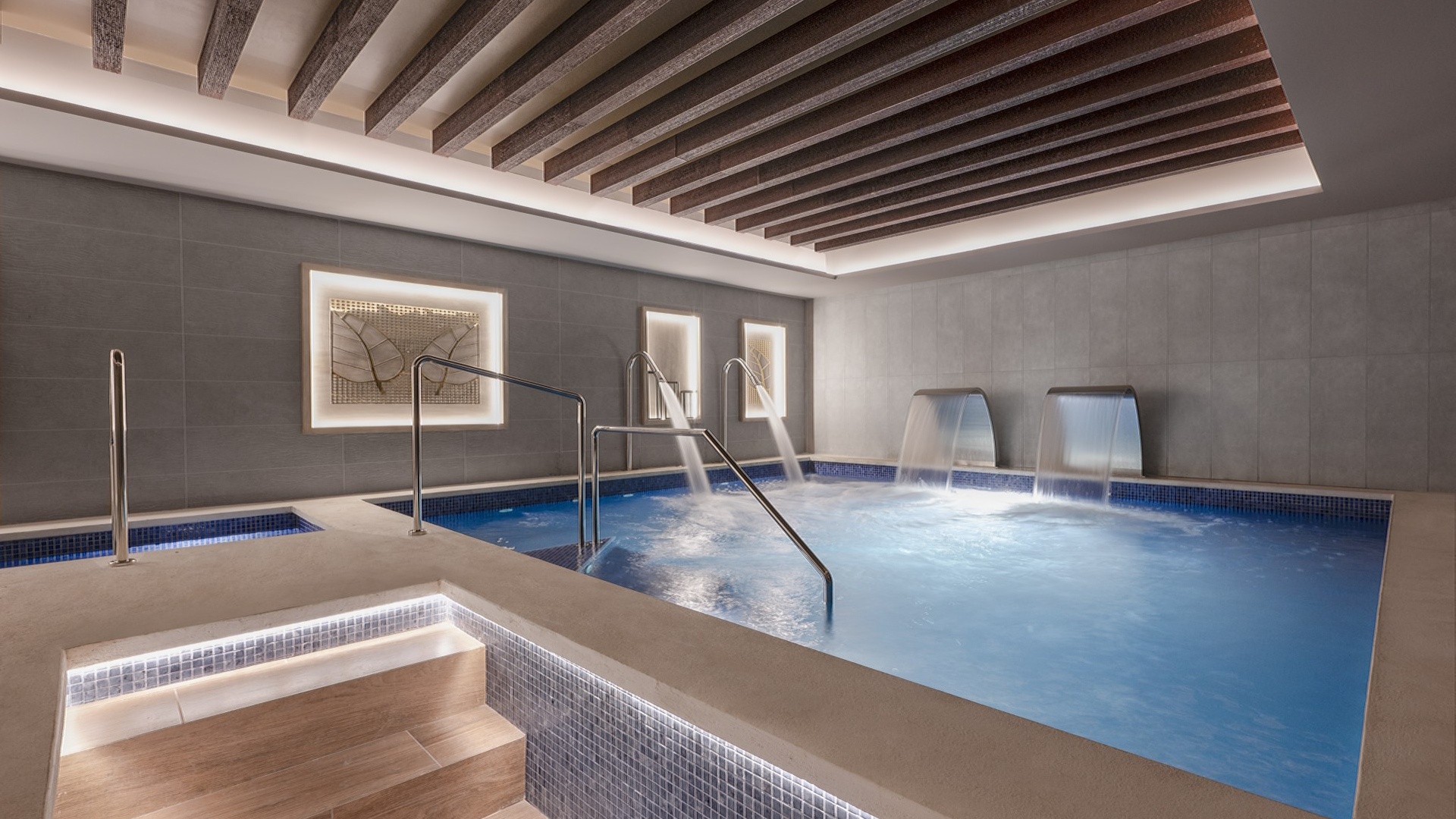 Royalton CHIC Antigua interior