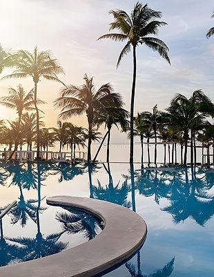 The Fives Oceanfront Riviera Maya swimming pool