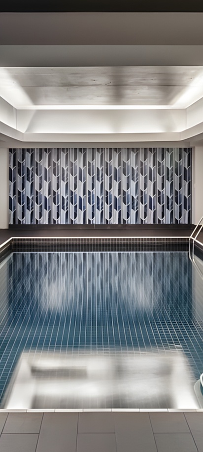 31st-floor heated indoor pool