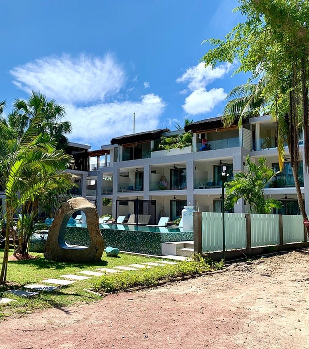 Le Duc De Praslin exterior view