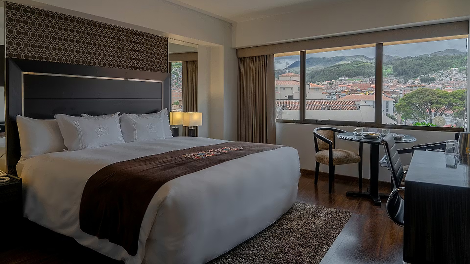 a bedroom at the Jose Antonio Cusco Hotel, located in Cusco, Peru