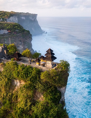 the Uluwatu Temple (Pura Luhur Uluwatu)