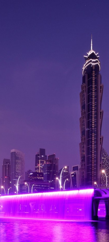 the twin towers of the JW Marriott Marquis Hotel Dubai