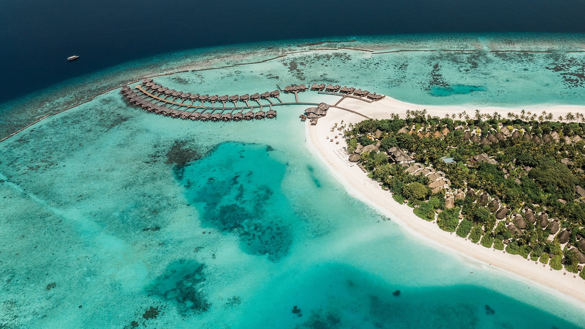 Sun Siyam Iru Fushi Maldives aerial view 