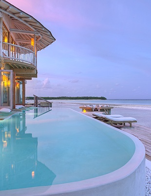  Jumeirah Marsa Al Arab hotel in Dubai, a luxury resort