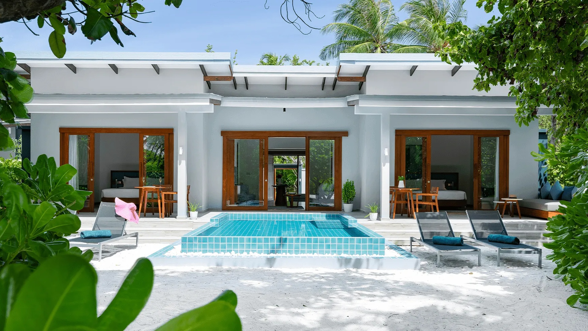 private pool at Ifuru Island Resort