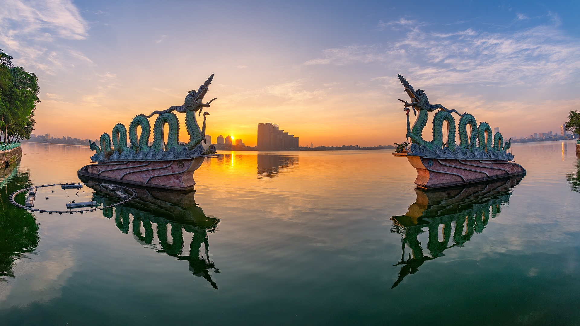 West Lake (Hồ Tây) twin dragon statues in Hanoi, Vietnam