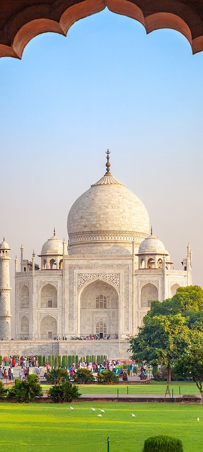 Beautiful Taj Mahal in Agra, India