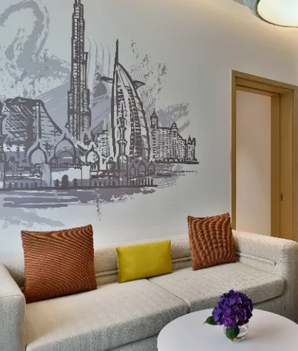 NH Collection Dubai The Palm interior of family sea