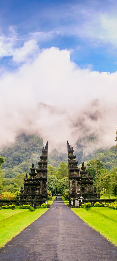 Iconic Pura Ulun Danu Bratan Temple in Bali