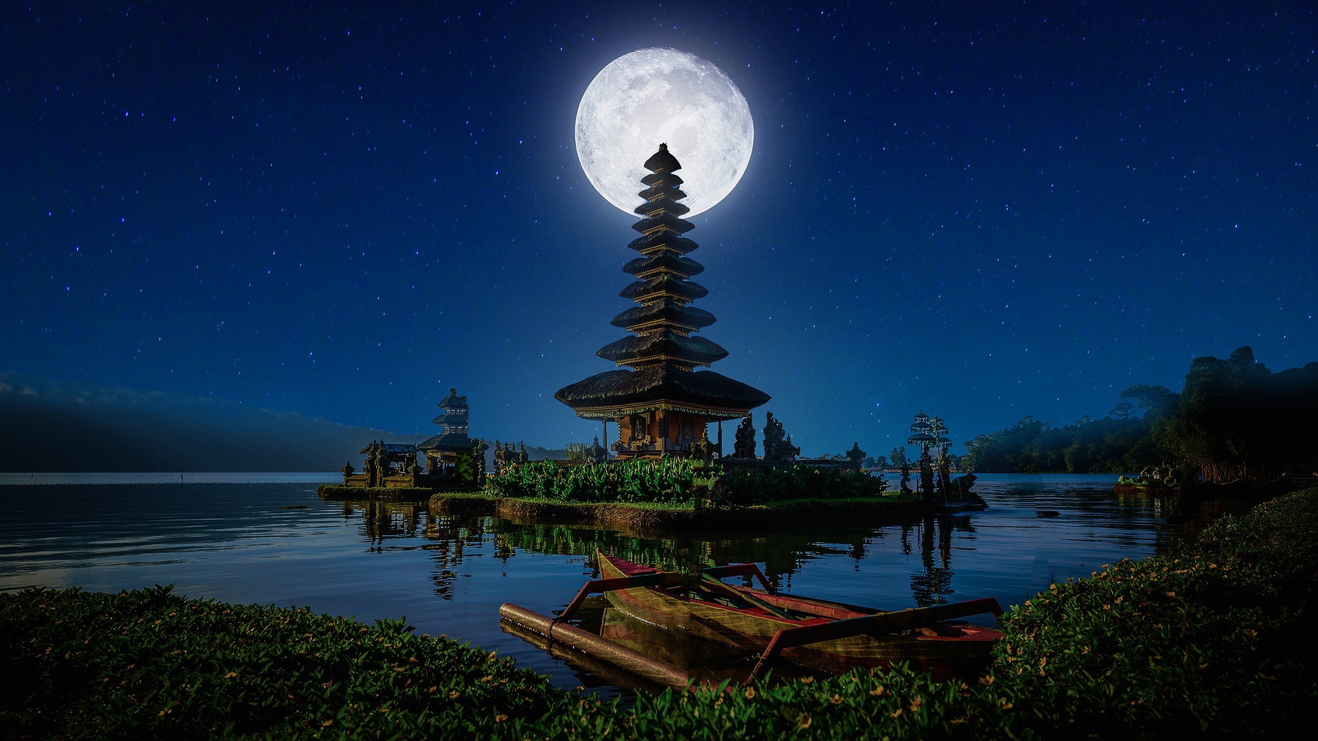Pura Ulun Danu Bratan in Bali, Indonesia