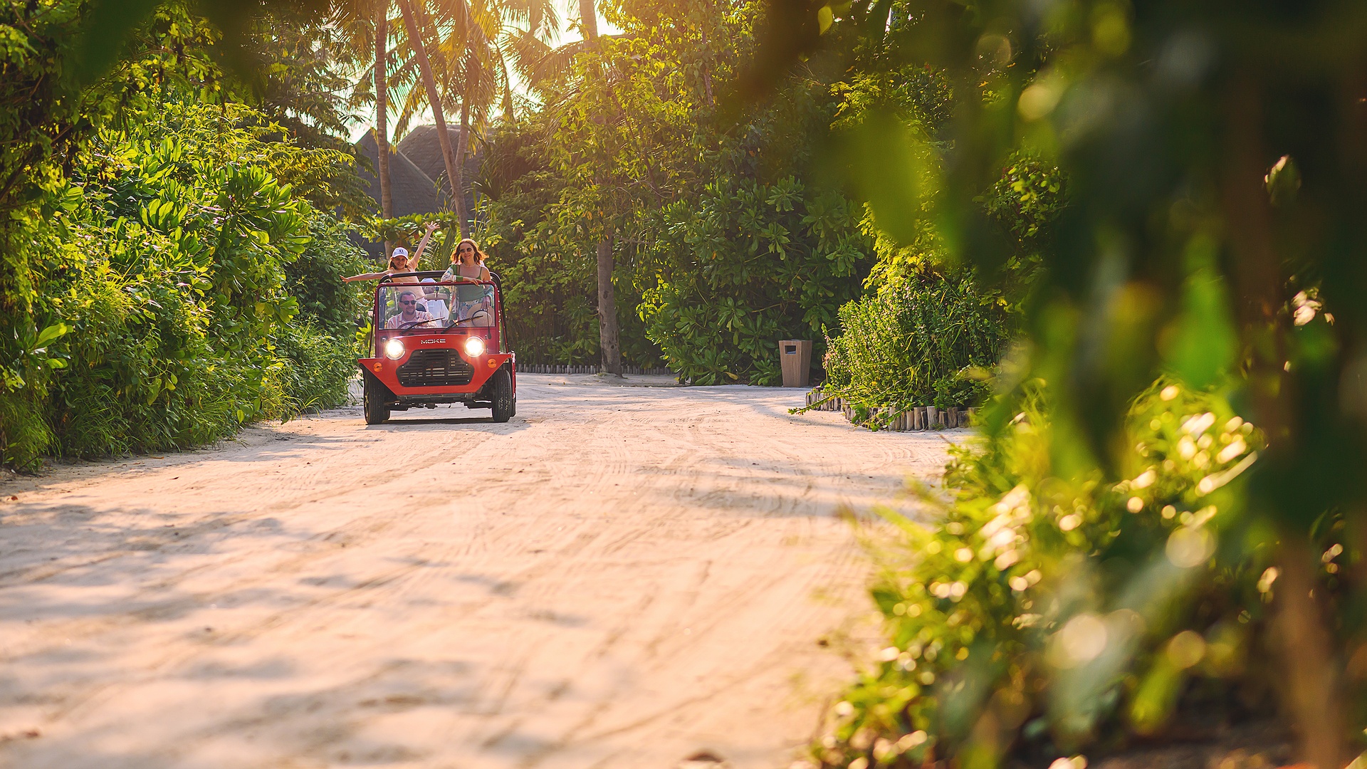 Sand path at Siyam World Maldives