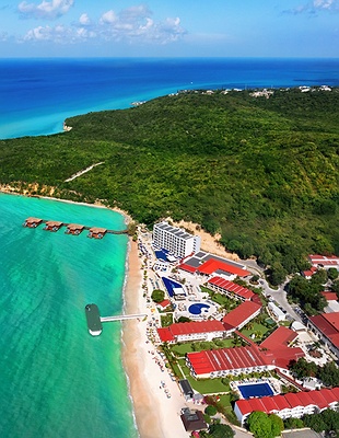 aerial view of Galleon Beach in Freeman's Bay, Antigua